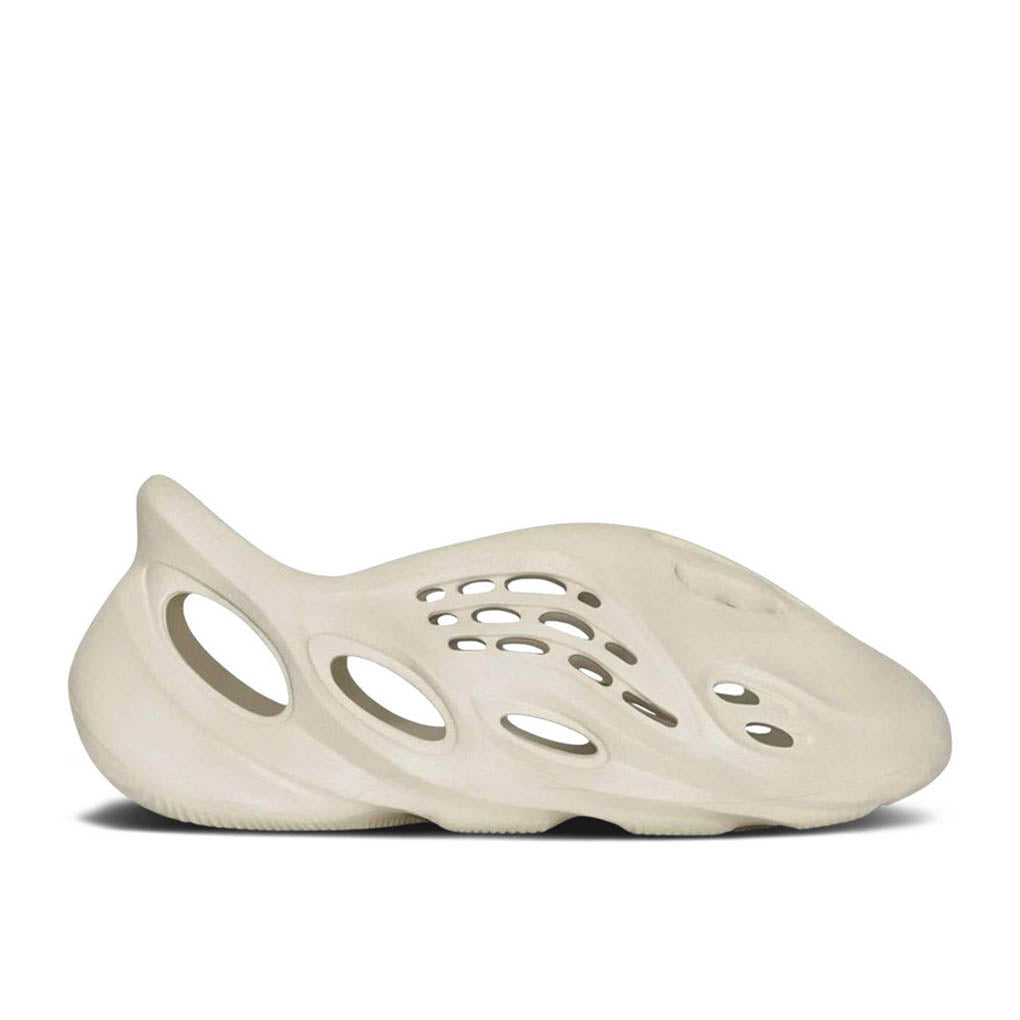 Yeezy Foam Runner ‘Sand’ FY4567 Epochal Sneaker